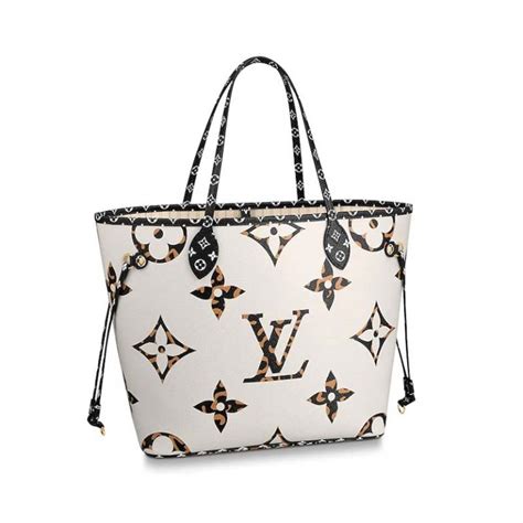 louis vuitton big logo white tote bag|louis vuitton shoulder tote bag.